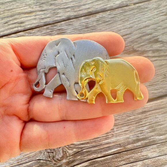 Vintage Jewelry Elephant Brooch Mom and Baby Elephant Pin - Picture 1 of 3